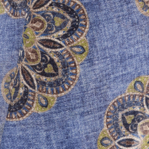 Light blue patterned scarf in pure wool