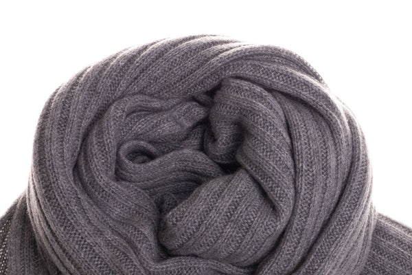 Grey scarf with pure cashmere trim