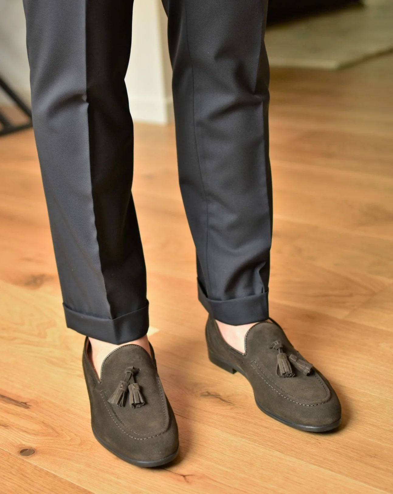 VOLCANO - Brown Suede