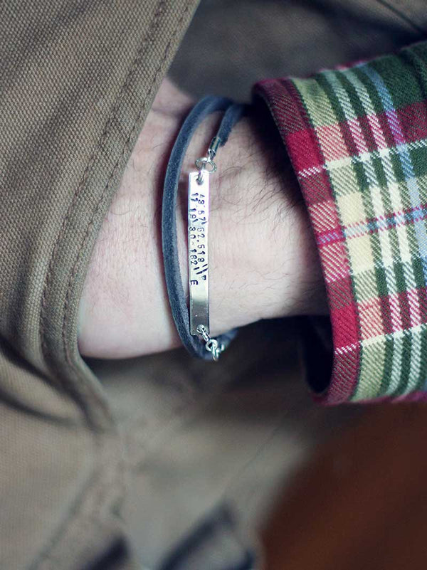 LEATHER AND SILVER BRACELET