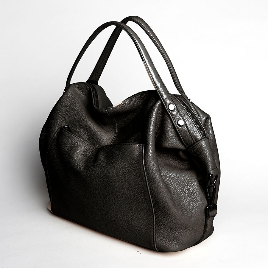 FARA - Maxi bag in black dollar leather