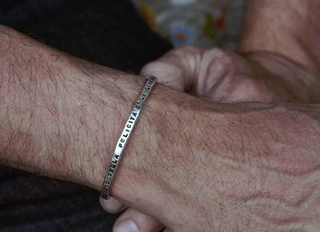 RIGID BRACELET WITH CLASP FOR HIM