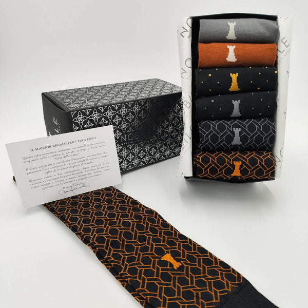 Mixed box of long socks