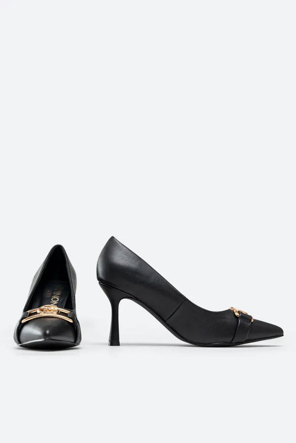 Miranda Décolleté in Black Synthetic Leather