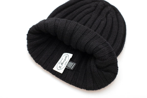Black cashmere cap