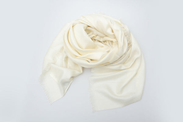 White cashmere silk blend scarf