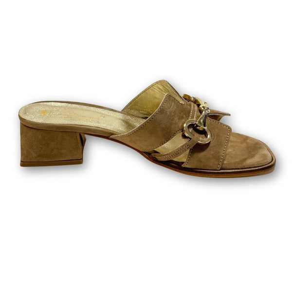 MastroDomenico Women's Handcrafted Sandals - Peridot 
