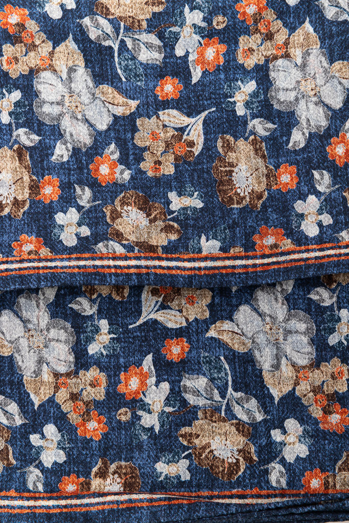 Sciarpa double face blu con fantasia pura seta