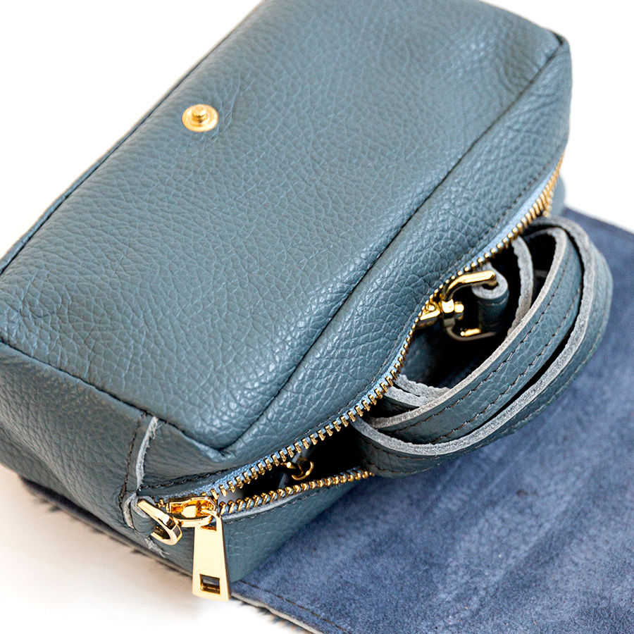 PONY - Leather and ponyskin handbag in aviation color