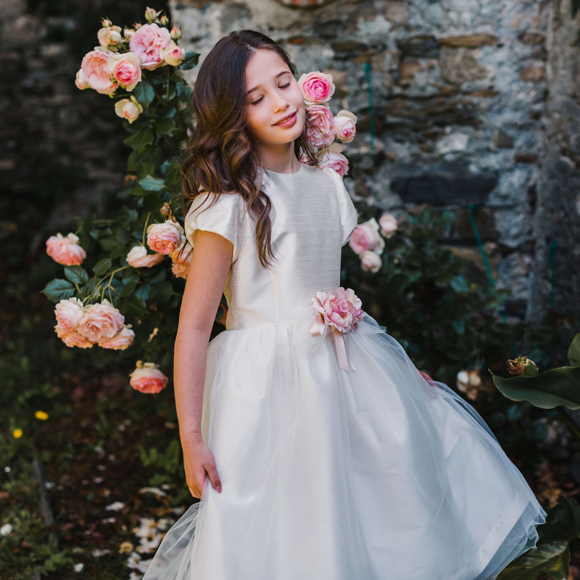 DRESS WITH TRAIN