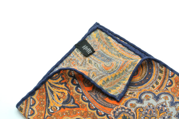 Orange clutch bag in pure wool