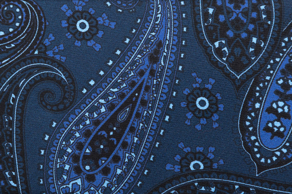 Navy blue tie in light blue pattern pure silk