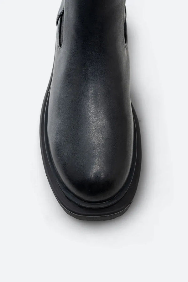 Black Chelsea Boots