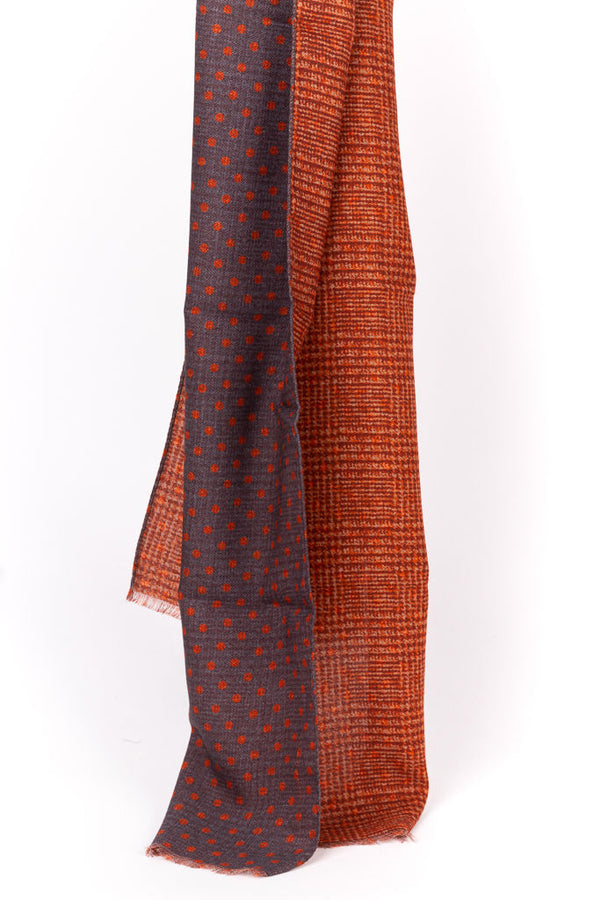 Double-faced polka dot scarf in pure wool