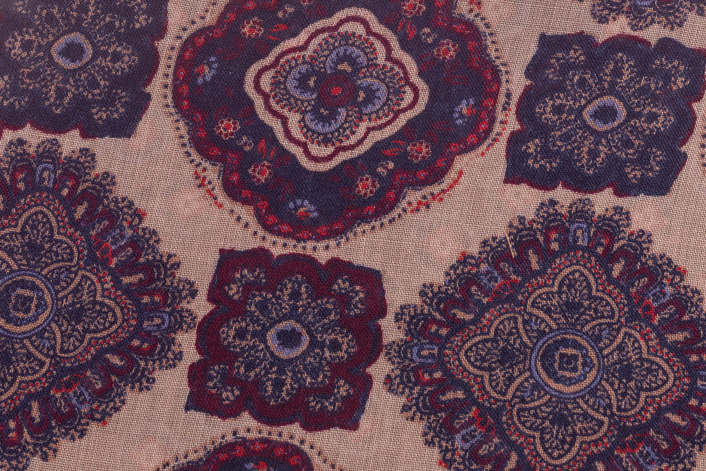 Sciarpa beige e blu in fantasia pura lana