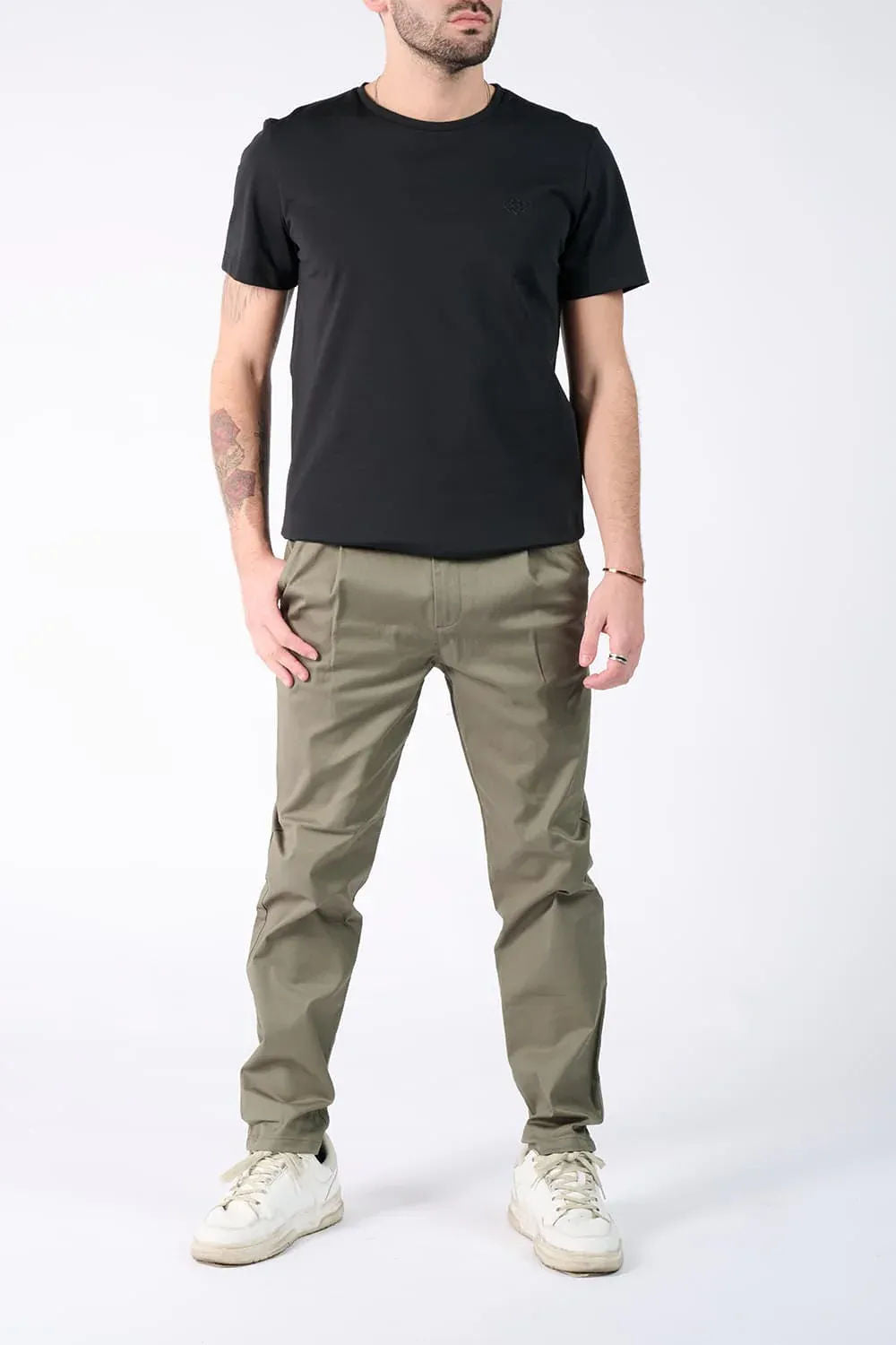 T-shirt Barone Ricamo Fronte