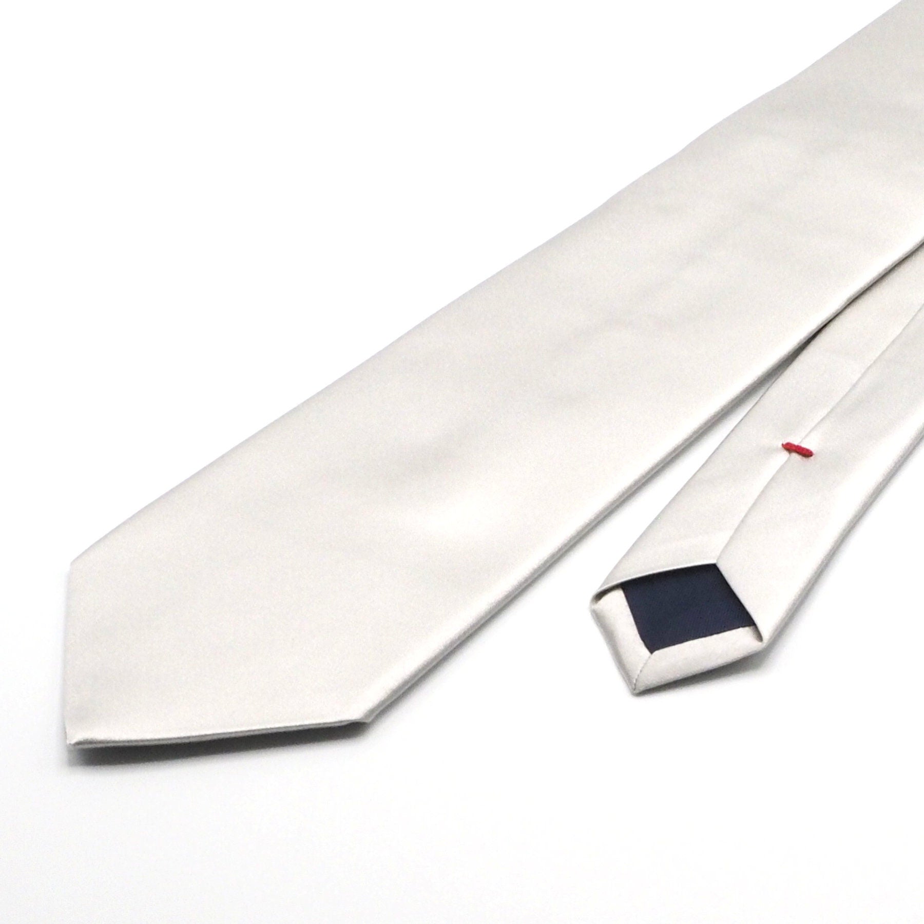 Smooth silver silk tie