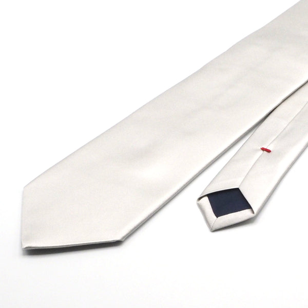 Smooth silver silk tie