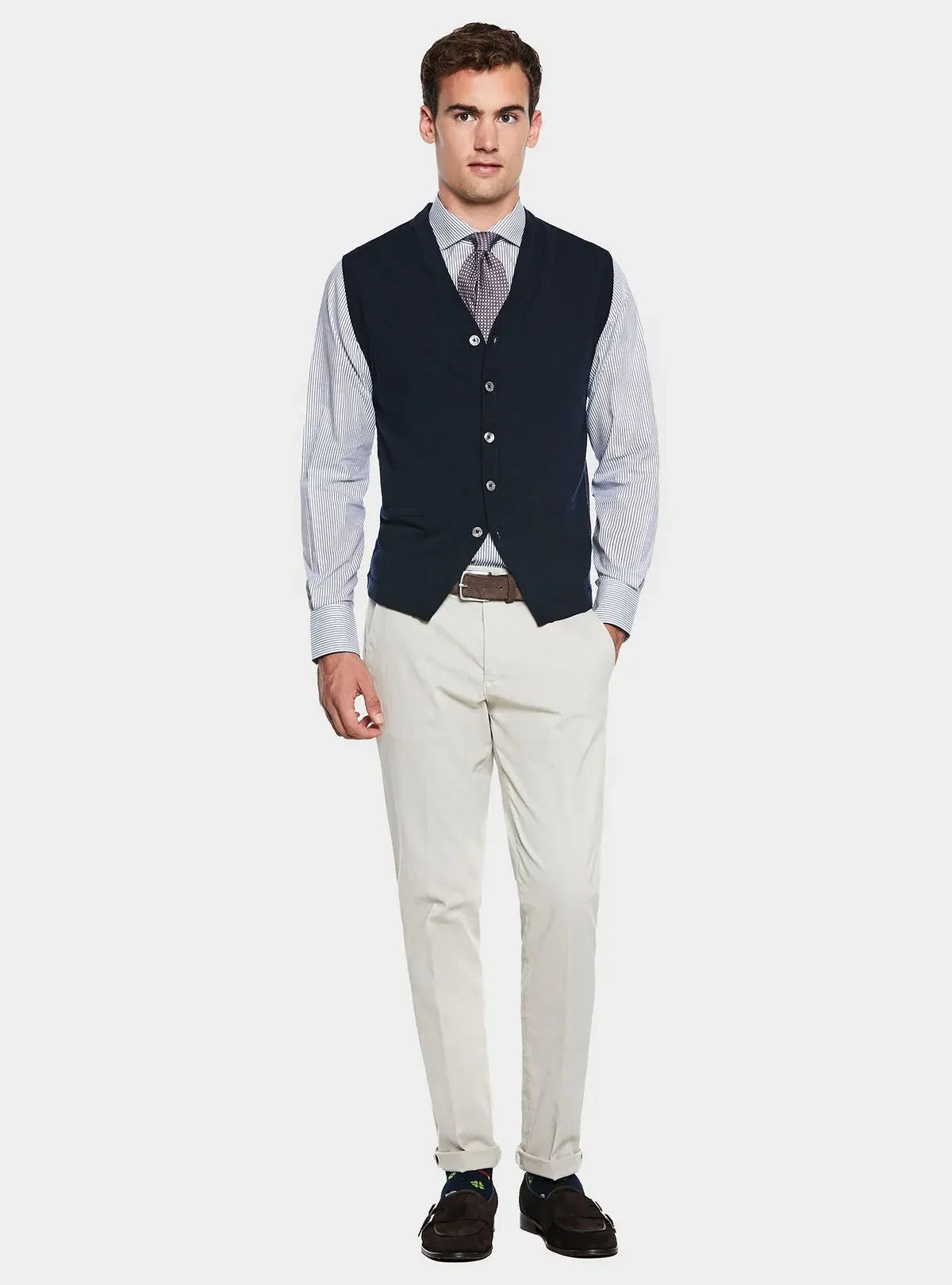 Gilet con bottoni in lana Merino