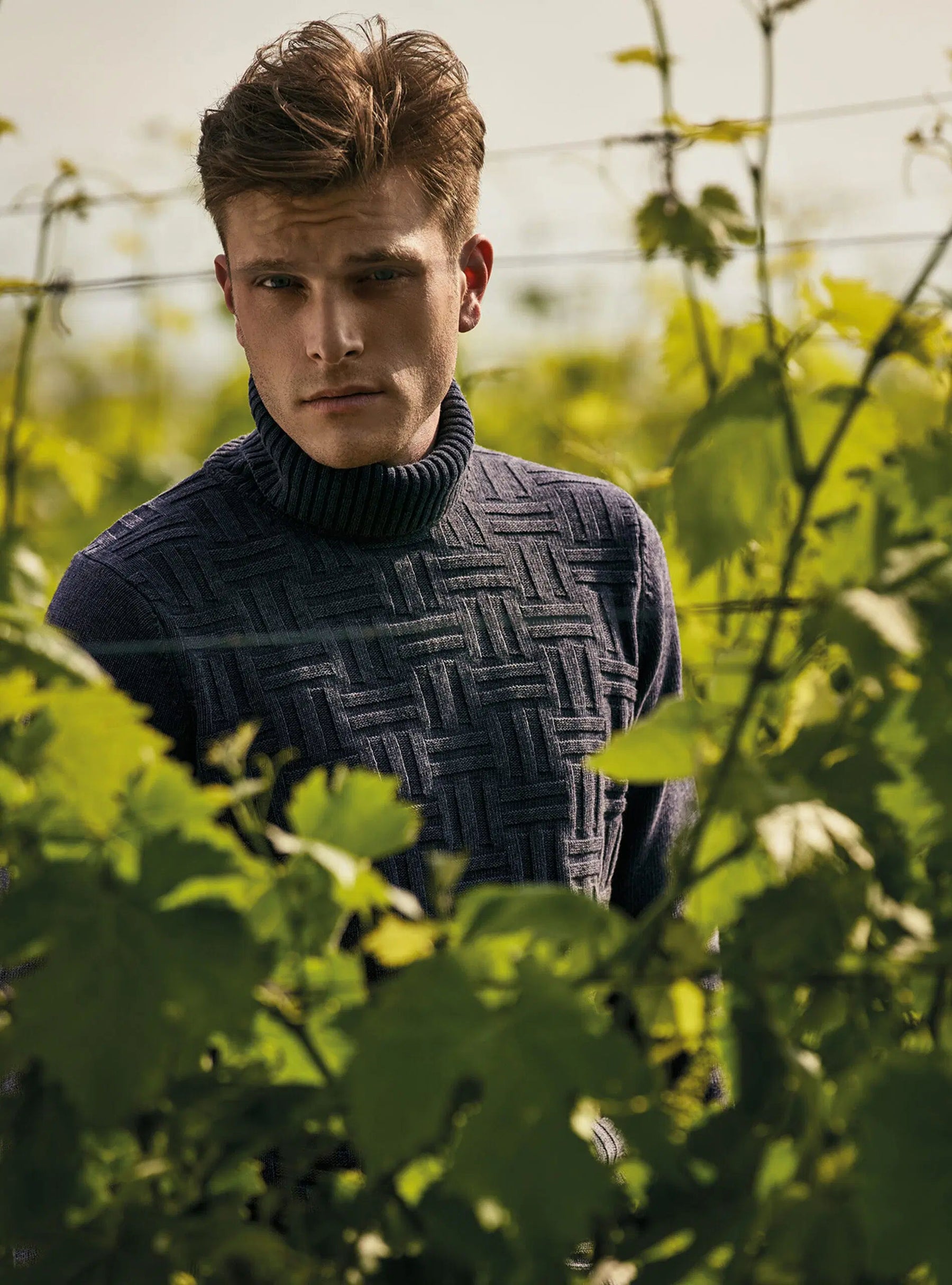 RIBBED TURTLENECK