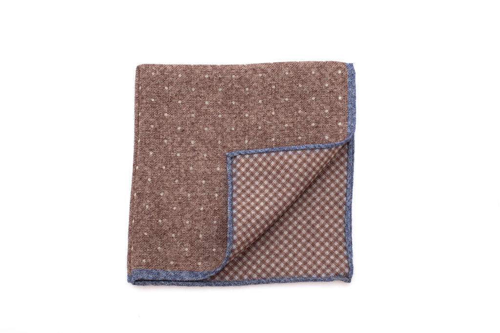 Polka dot clutch bag in pure brown wool