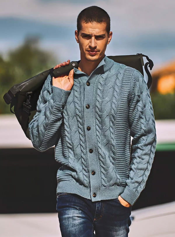 JACKET WITH BUTTONS AND CABLE WORKMANSHIP