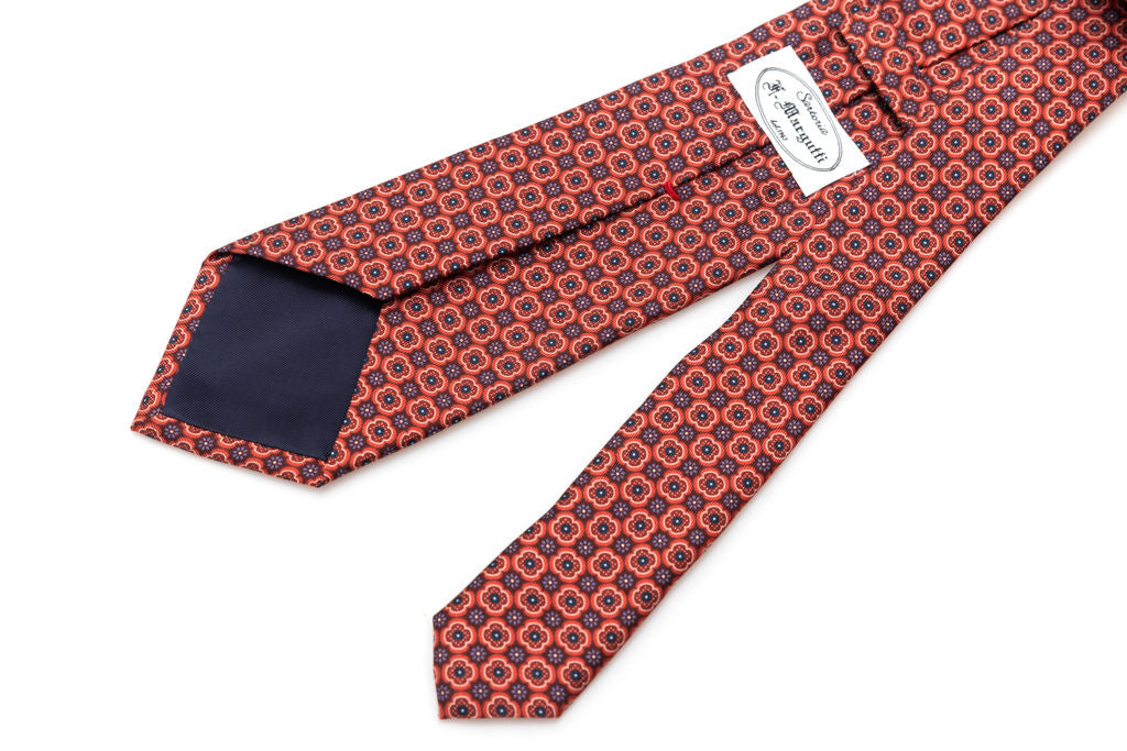 Orange tie with micro pattern in pure silk