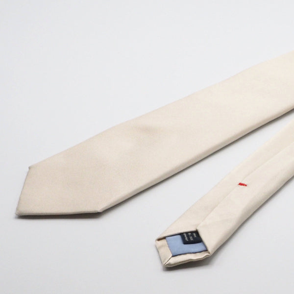 Cream colored pure silk tie