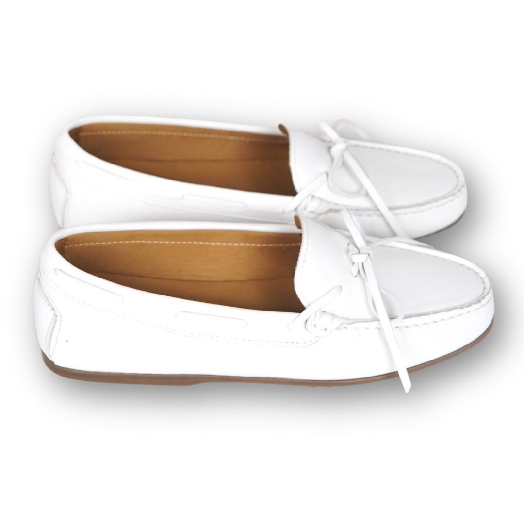 MastroDomenico Women's Handmade Moccasins - Selenite