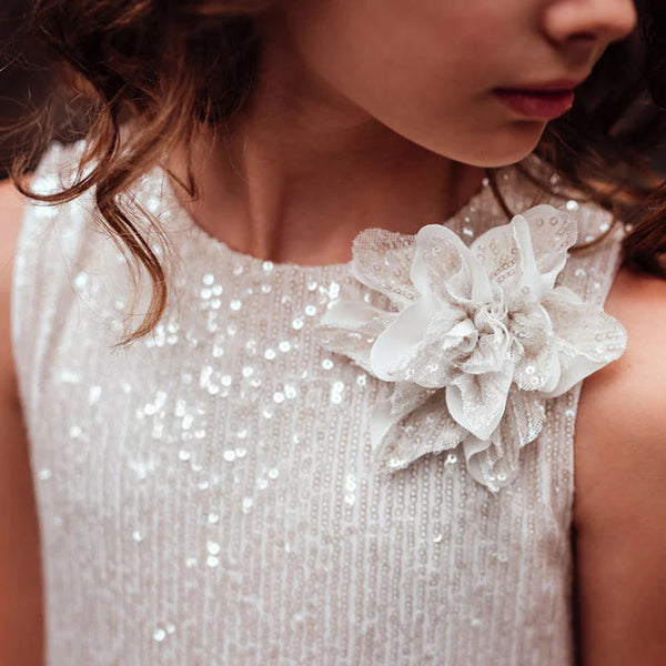 ABITO PAILLETTES CON VOLANT