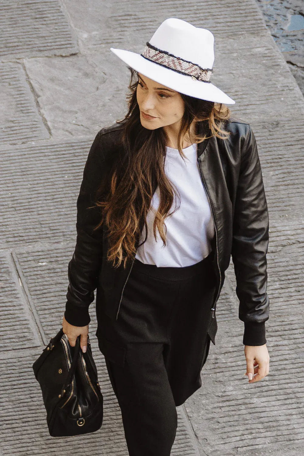 Ambra