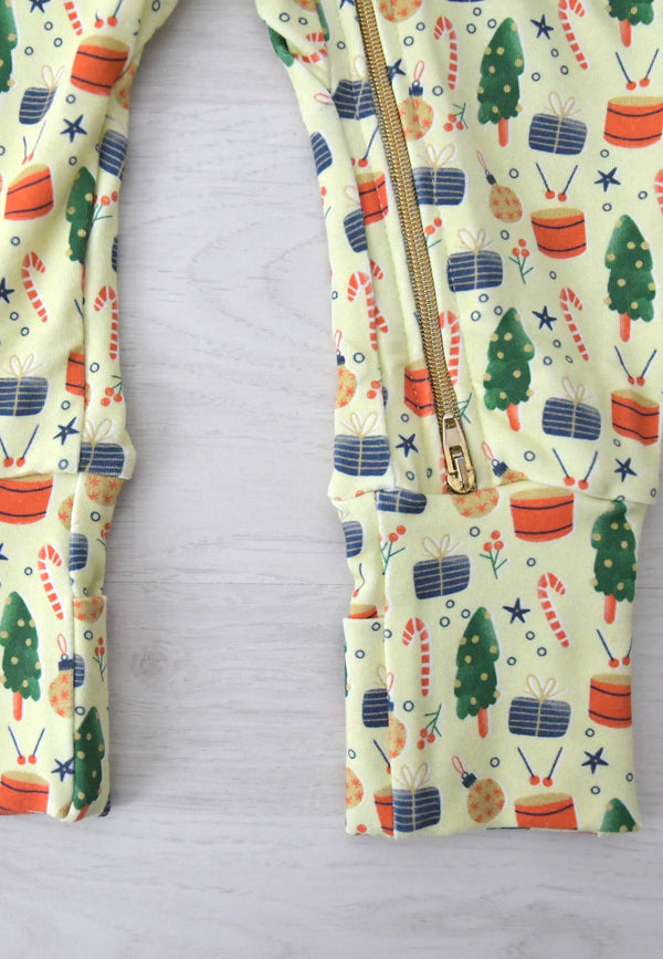 Tutina con zip in bambù - Mattina di Natale - Palloncino blu