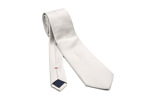 Smooth silver silk tie