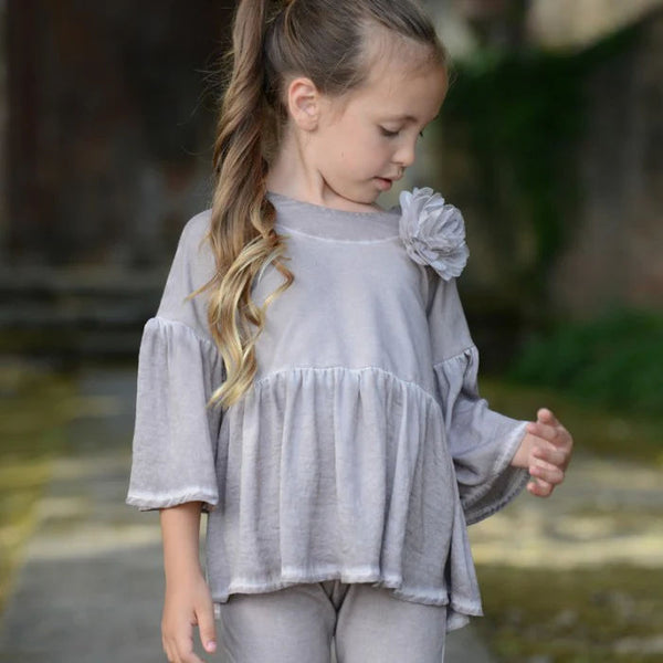 DYED RUFFLE SLEEVE SWEATER