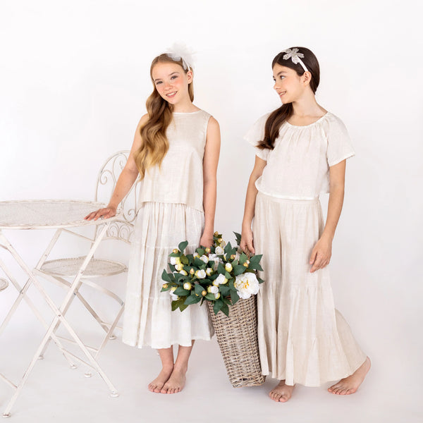 LONG SKIRT WITH EMBROIDERED FLOWERS