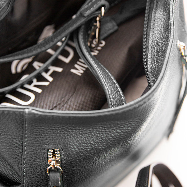 ZIPPY AM - black zipped leather bag
