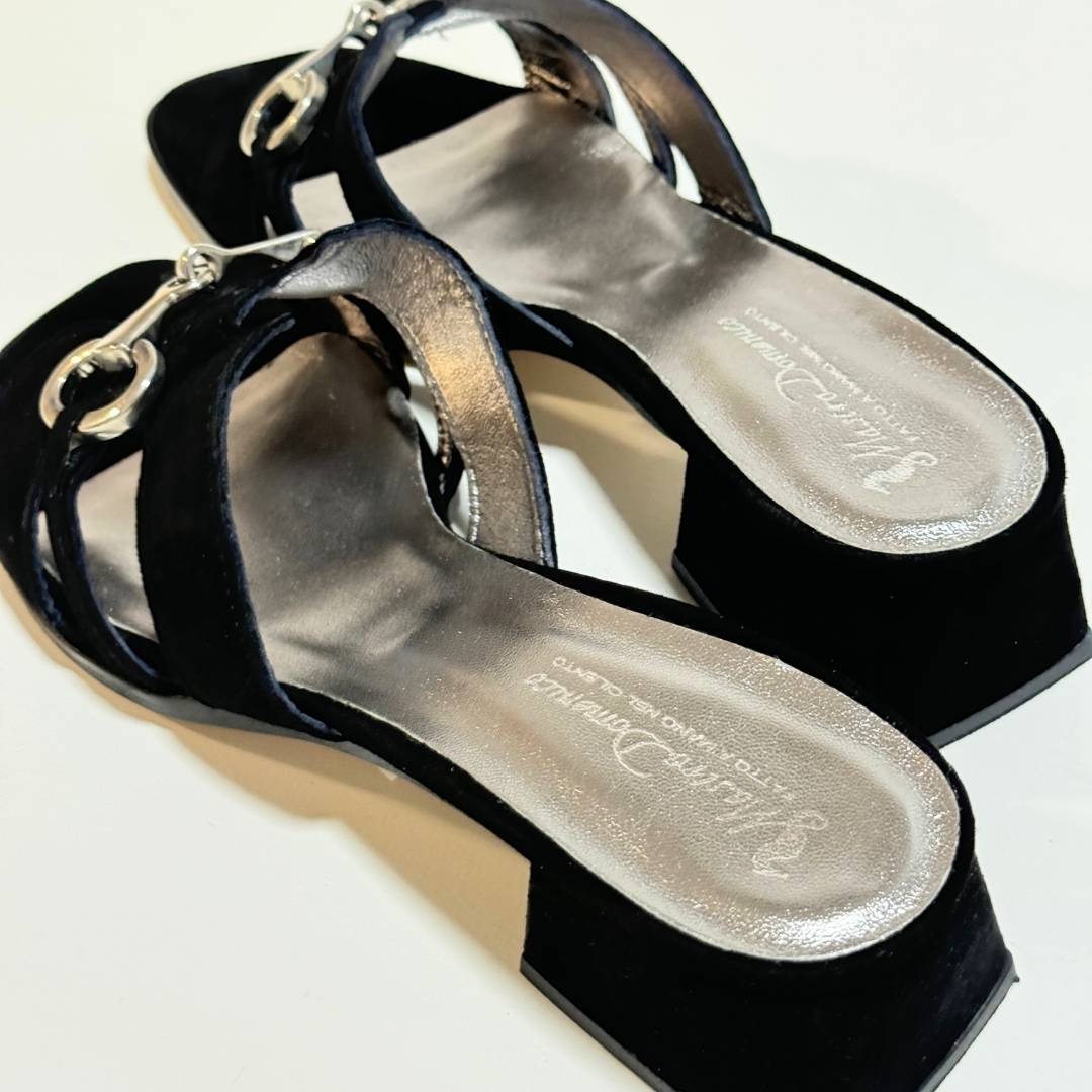 MastroDomenico Women's Handcrafted Sandals - Black Chromite 