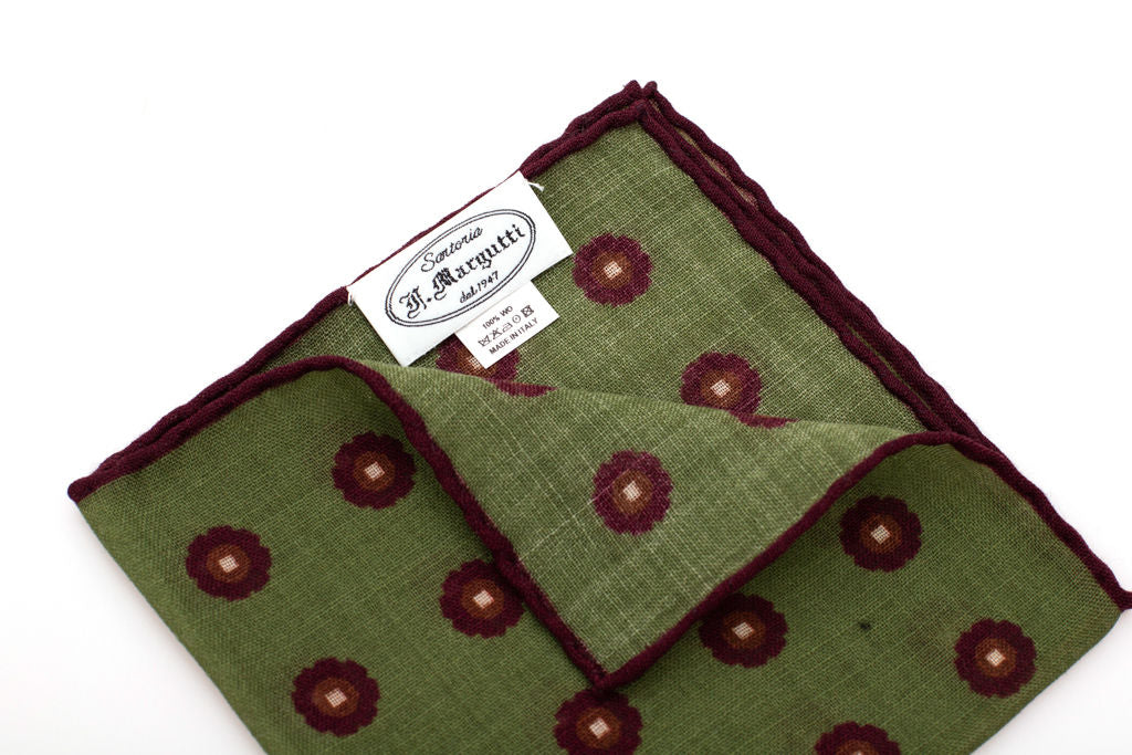 Pochette verde in fantasia pura lana