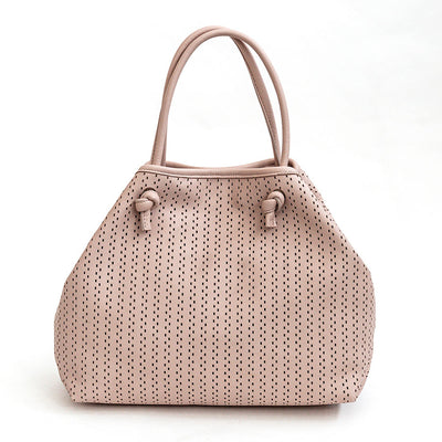 ZELIA - Borsa in pelle nappa forata cipria