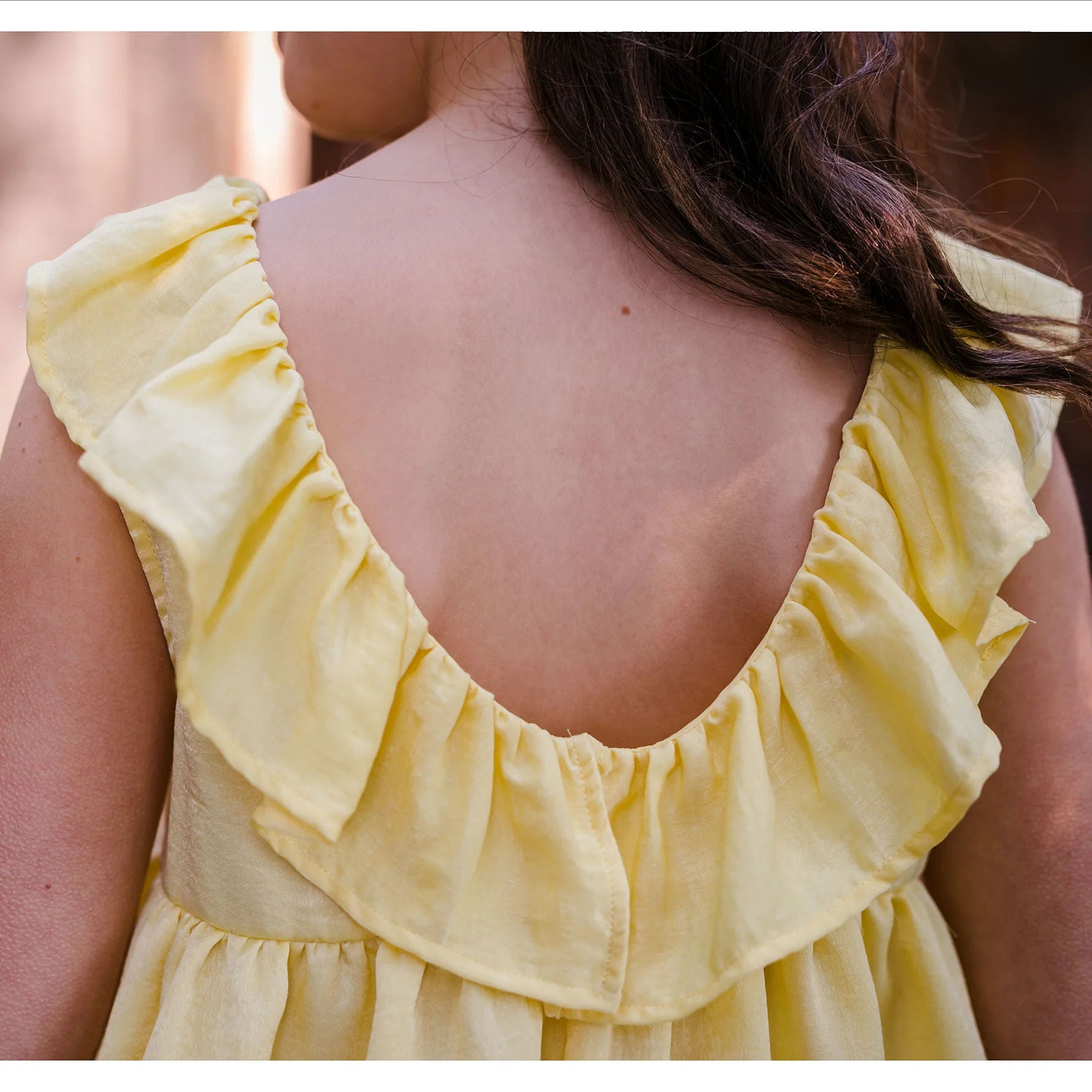 TOP IN MANO SETA GIALLO