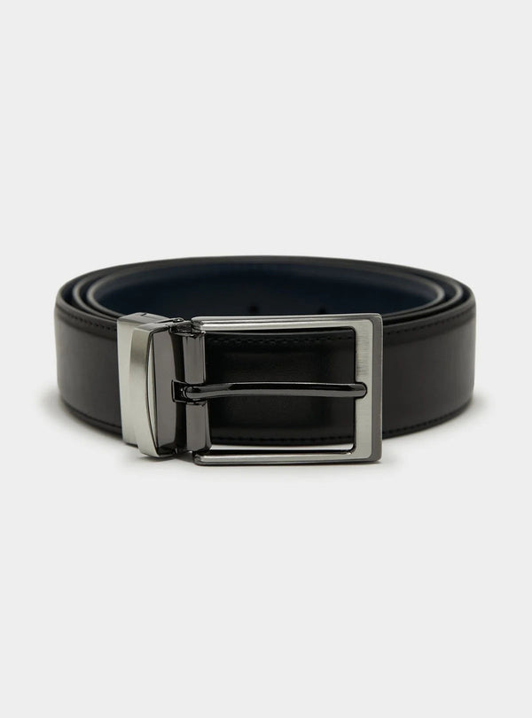 Cintura in pelle double face.