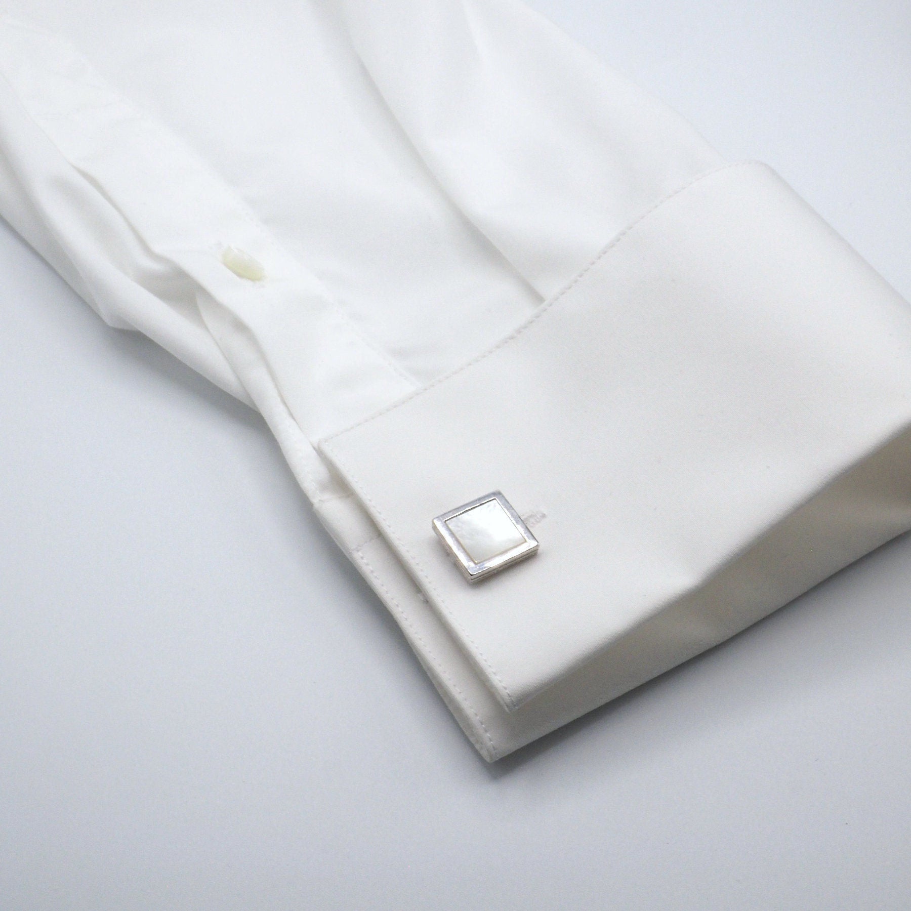 Square mother of pearl cufflinks