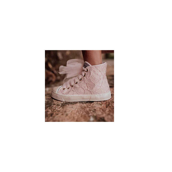 WAKE PR - PINK LACE