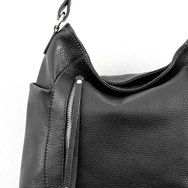 ZIPPY AM - black zipped leather bag