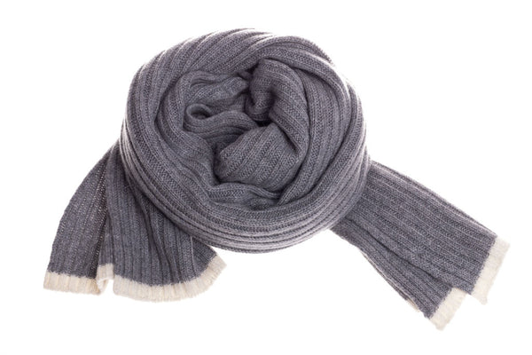 Grey scarf with pure cashmere trim