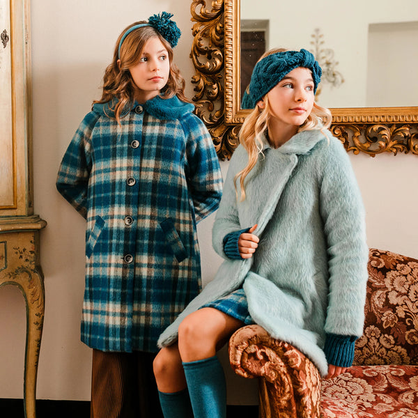 OVERSIZED CHECKED COAT WITH MAXI COLLAR DETAIL