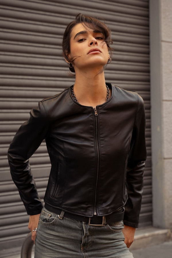 Irene Corto Collo Chanel