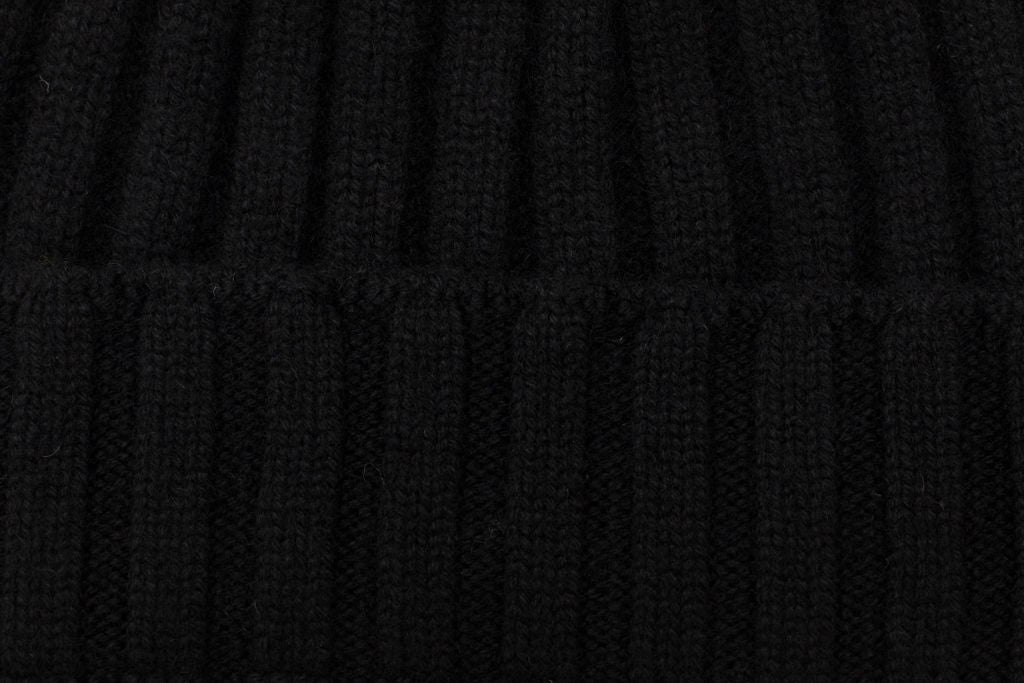 Black cashmere cap