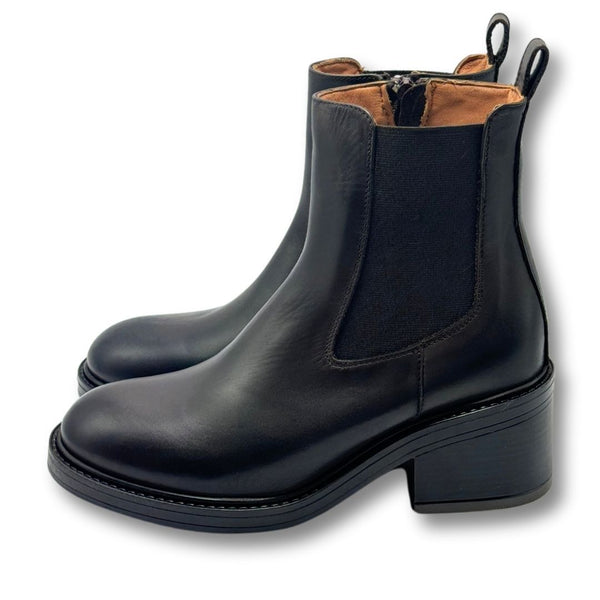 MastroDomenico Women's Handmade Low Ankle Boots - Testa di Moro 