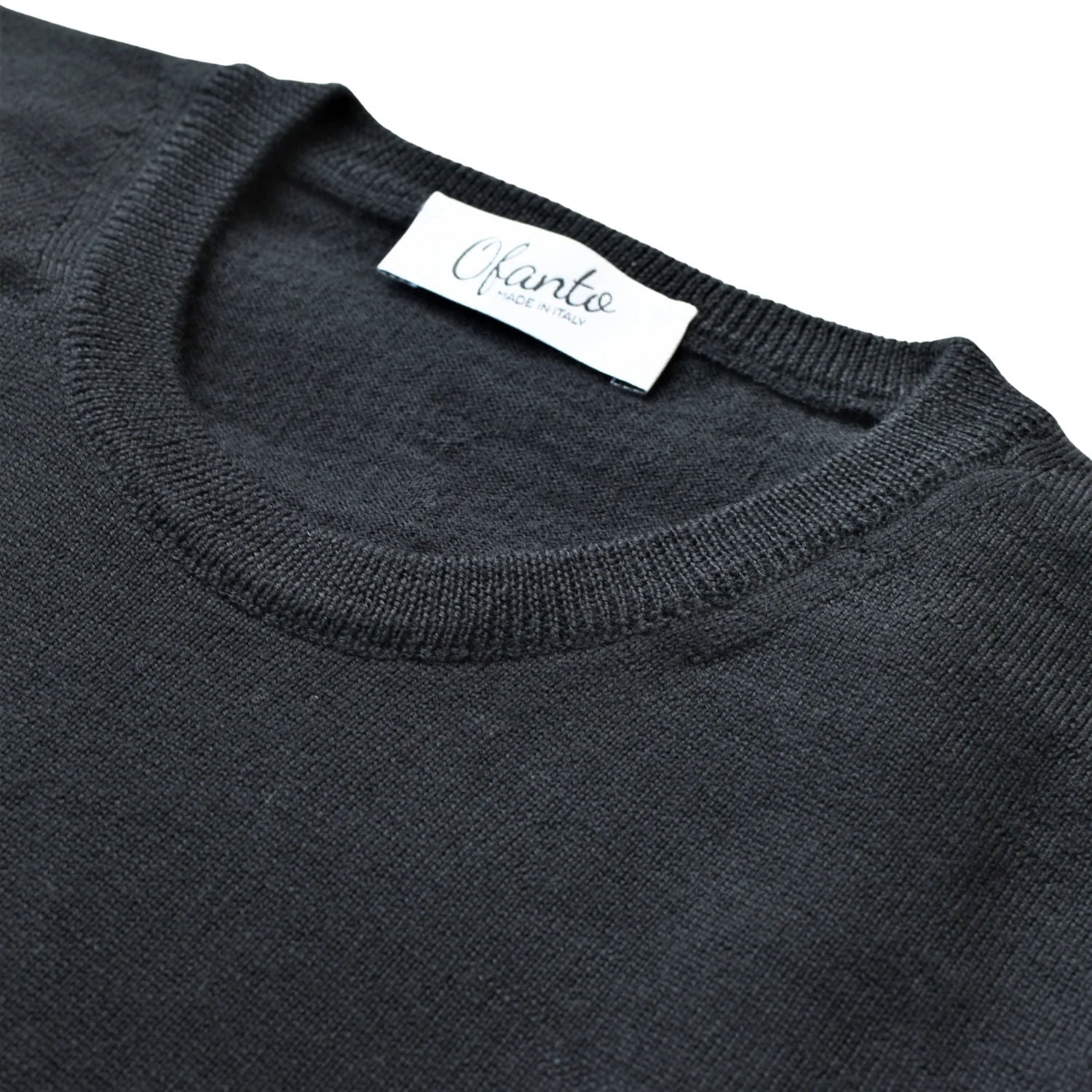 The 100% Merino Italian Pullover - Black